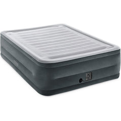 Intex Comfort-Plush Queen airbed with internal QuickFill Plus pump, soft surface and sturdy construction for comfortable sleeping.